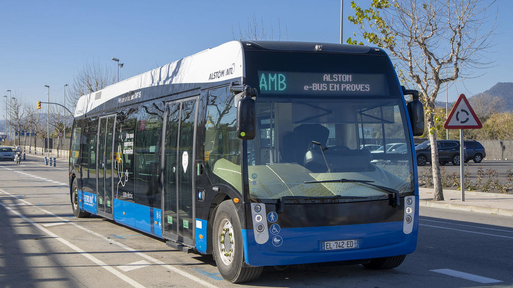 Alstom electric mobility solution Aptis in test operation in Spain